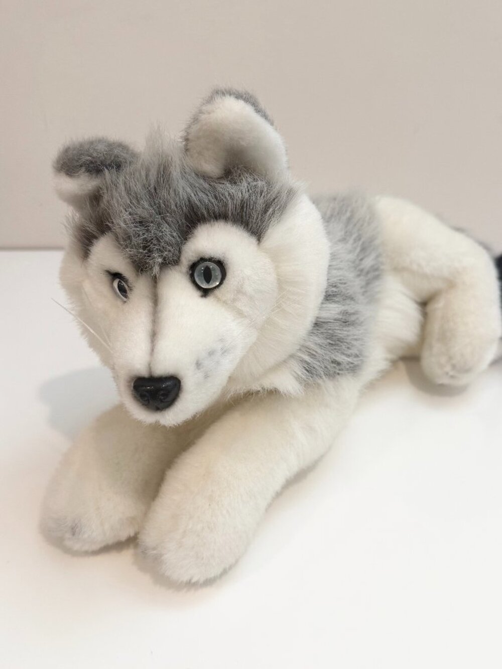 Vintage Wolf Plush (K & M International Inc.)